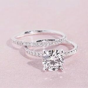 Women’s Luxury Collection Stainless Steel Silver 2 Pcs Eternity Band & Ring 8